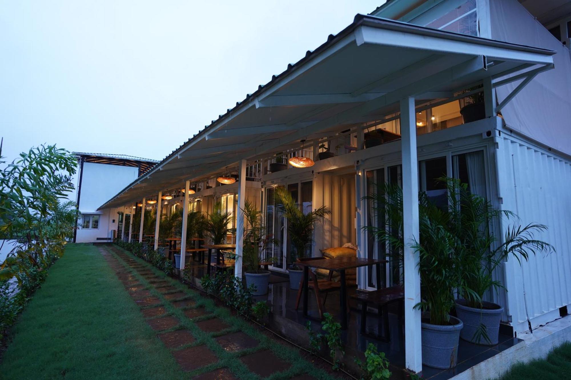 The Boat Club,Karjat Hotel Exterior photo